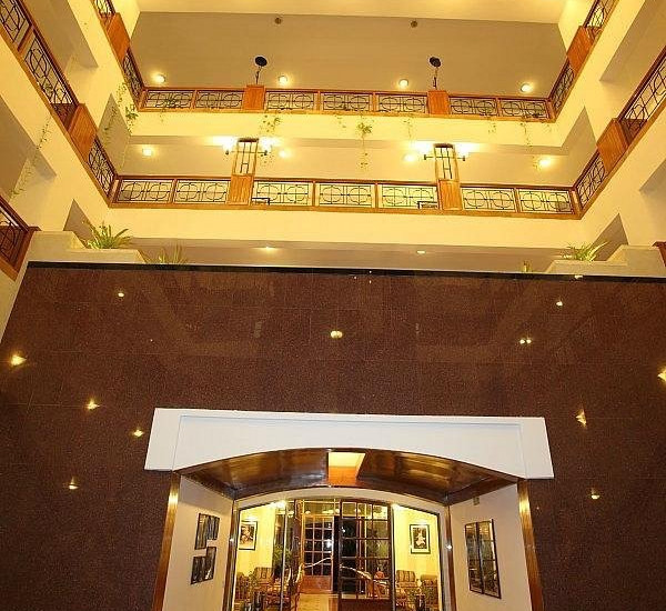 Hotel Paras Mahal